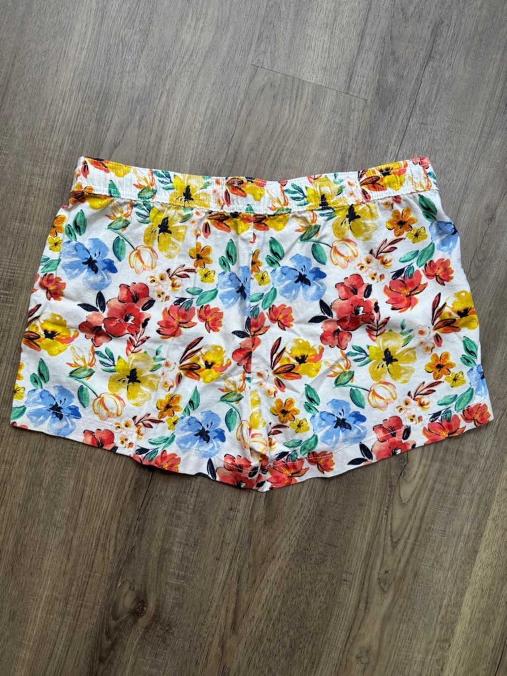 St. John's Bay White Floral Drawstring Linen Shorts - Size Extra Large - Picture 9 of 11
